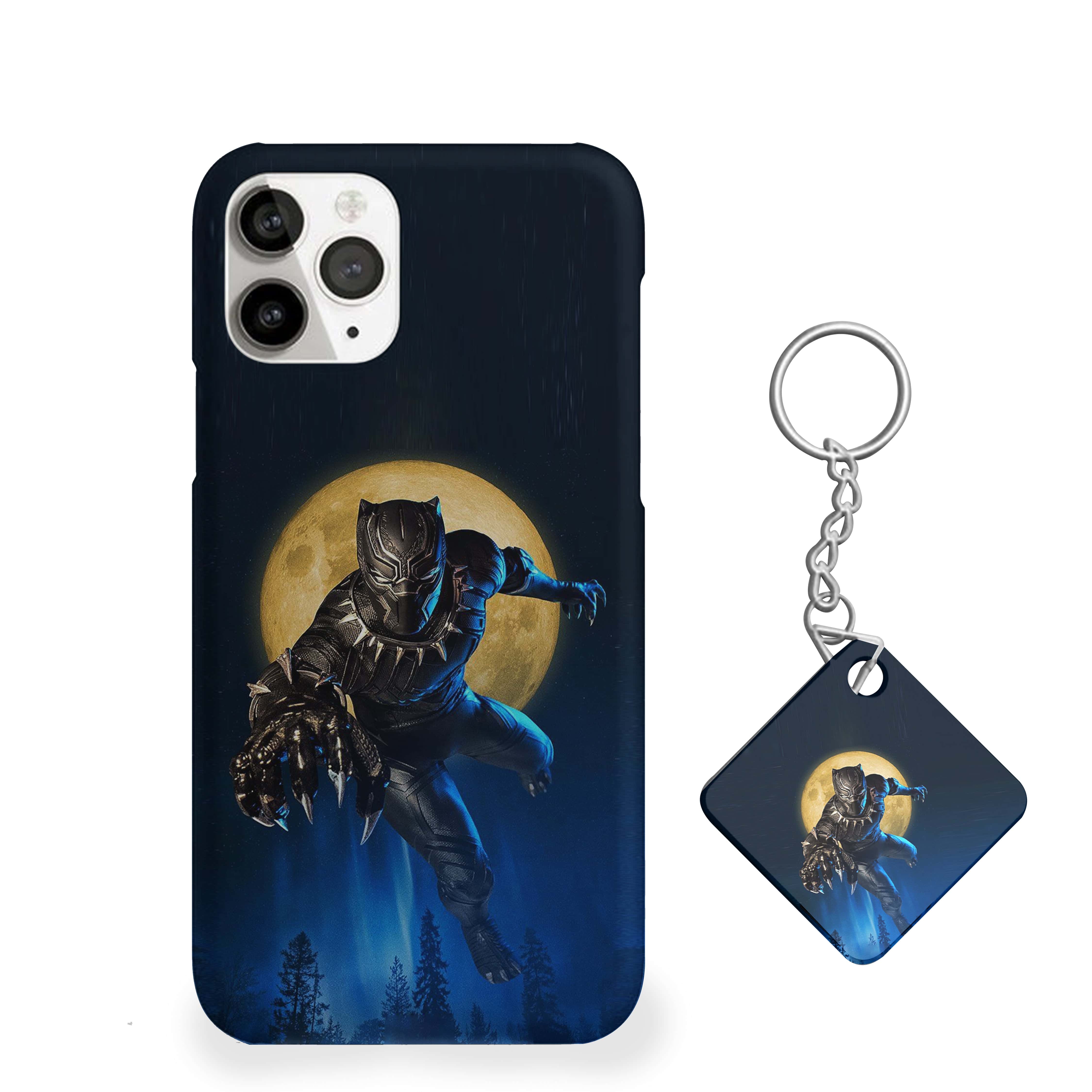 Black Panther against a backdrop of the night sky Phone Cover